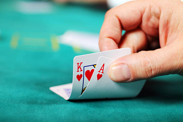 AduQ live dealer table on mariatoto